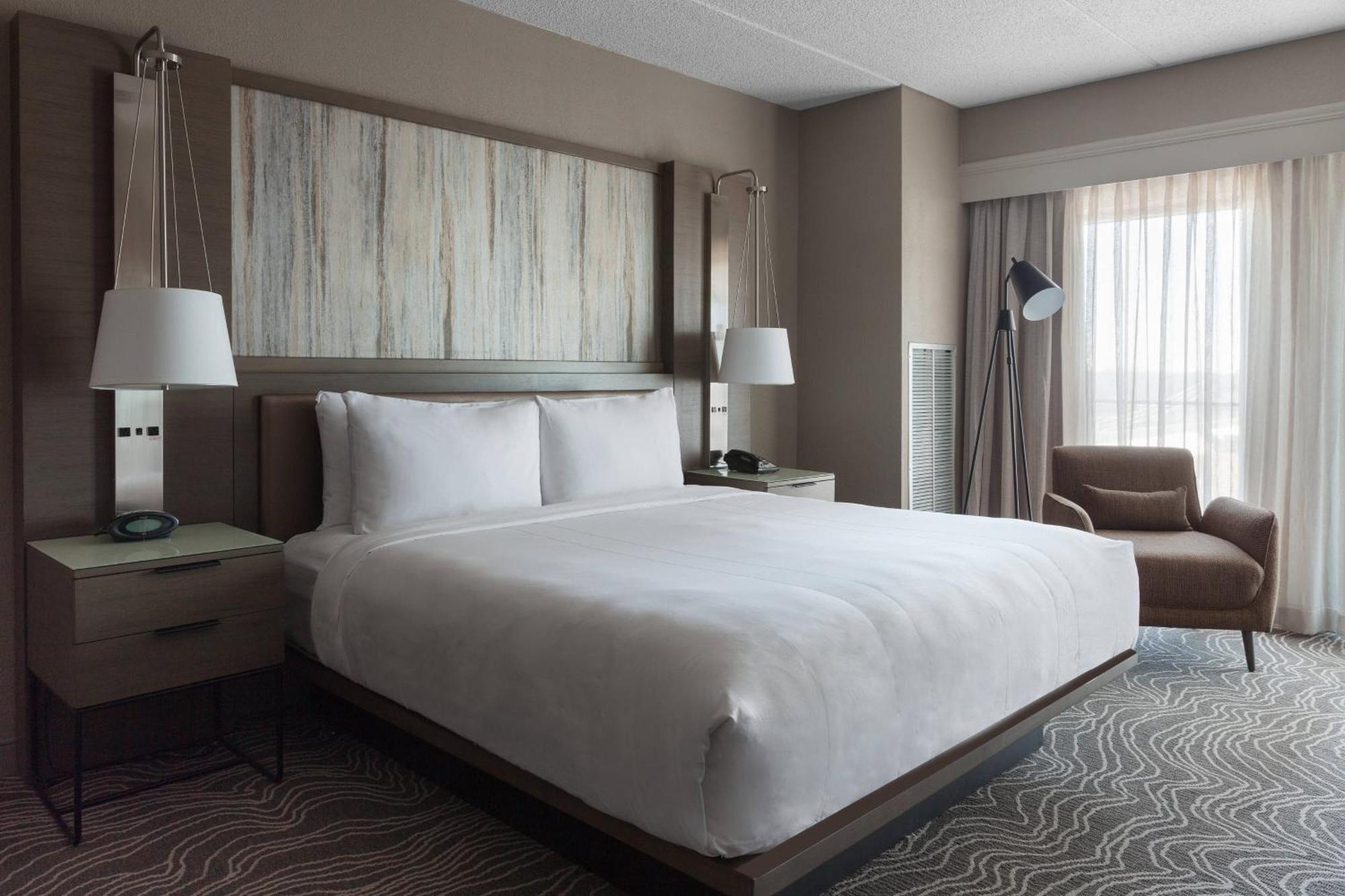 Marriott Savannah Riverfront Extérieur photo