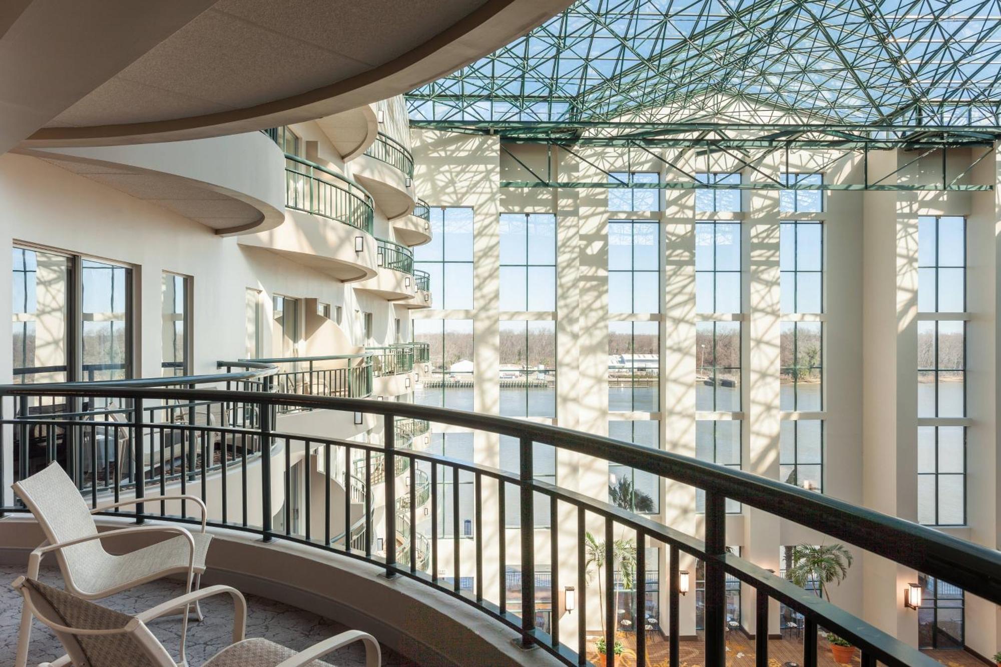 Marriott Savannah Riverfront Extérieur photo